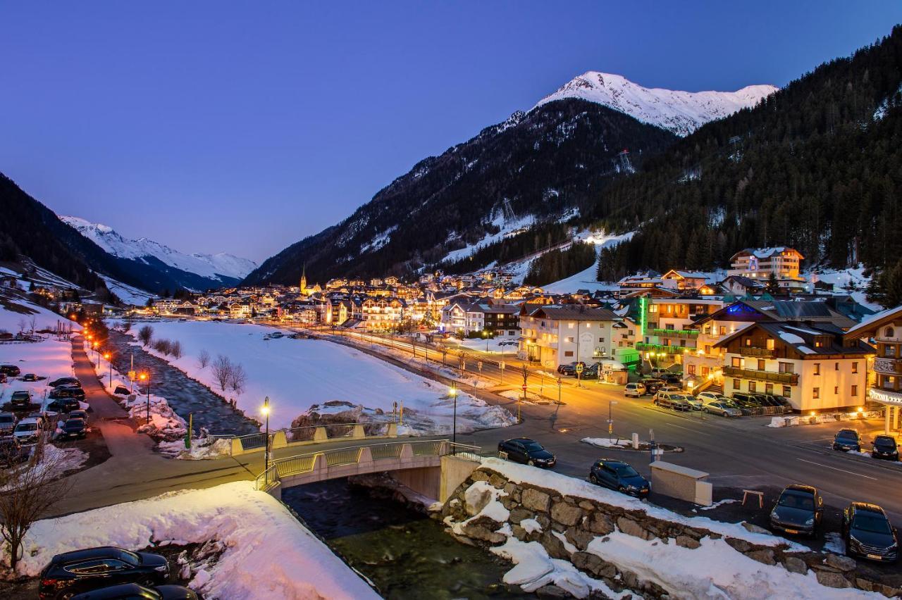 Hotel Modern Mountain Ischgl Buitenkant foto